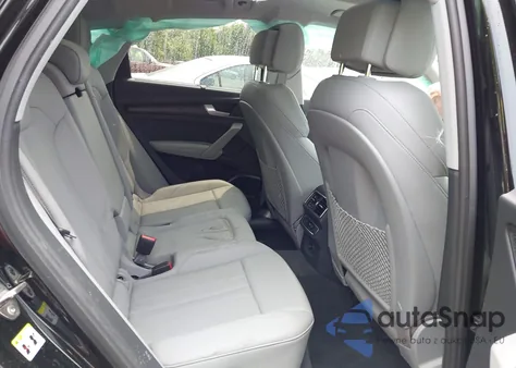 2018 Audi Q5 2.0T Premium z USA, uszkodzony, nr VIN WA1CNAFY0J2217145